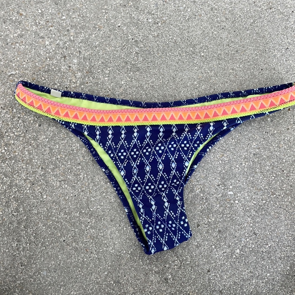 It’s bikini bottom